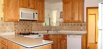 1st image of 304 Ely Blvd S