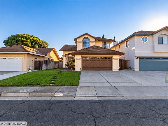 2nd image of 1012 Mission Circle