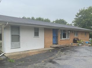 1129 Perryville Rd, Parsons, TN 38363