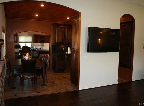 5th image of 14324 Travers Ct