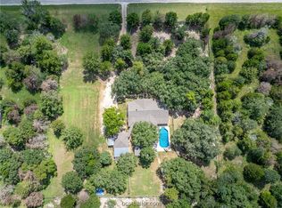 10613 Deer Run, College Station, TX 77845