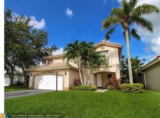 6221 Manchester Ln, Davie, FL 33331