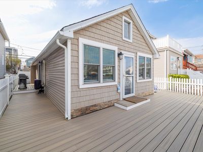 323 New York Avenue, Long Beach, NY, 11561