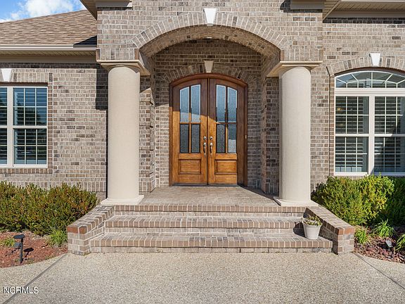 2nd image of 3695 Trimble Court