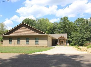 135 Hiwassee Ln NE, Charleston, TN 37310