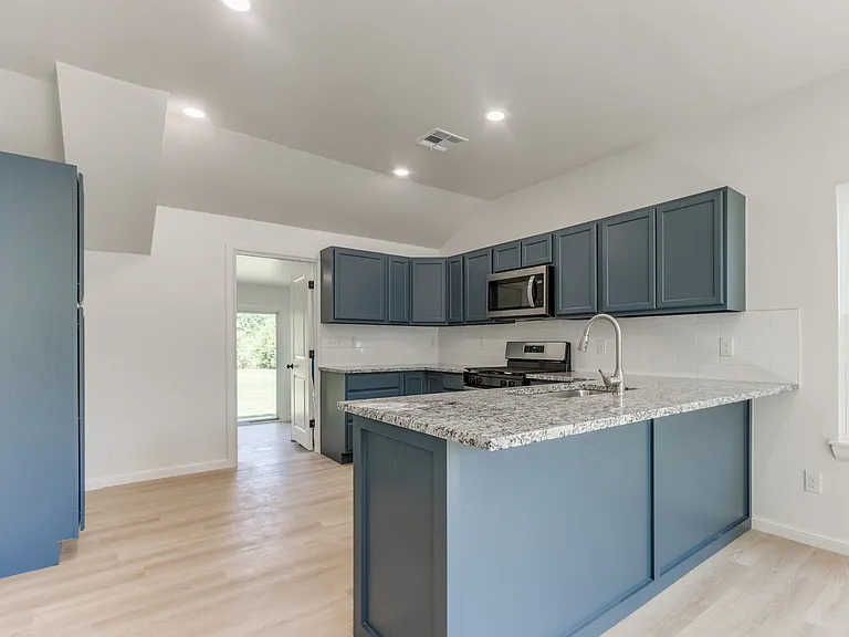118 S Cook Ave — Photo 10