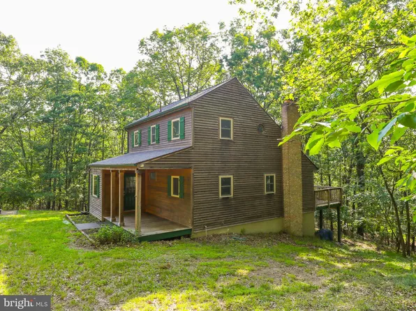 164 Grouse Ln, Berkeley Springs, WV 25411