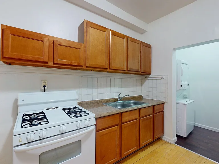 5401-5403 S. Woodlawn Avenue — Photo 93