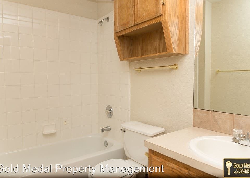 1st image of 215 Janelle Dr APT B