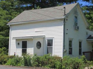 62 Cummings St, Hoosick Falls, NY 12090