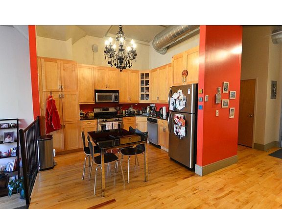 4th image of 535 Dean St APT 127
