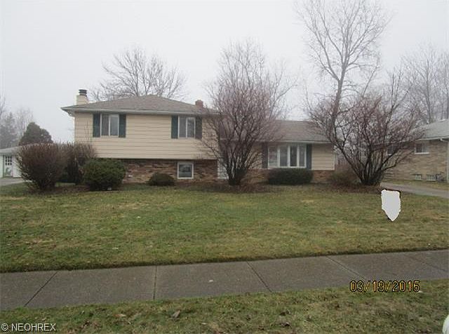 1st image of 34523 Iris Ln