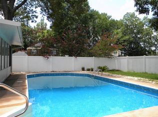 101 Canterbury Ct, Prattville, AL 36067
