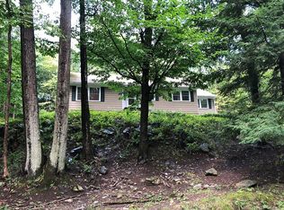 142 Morgan Rd, White River Junction, VT 05001