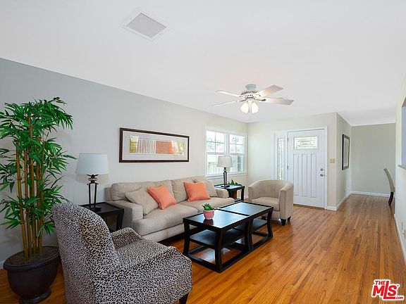 3rd image of 545 Princeton Circle West Cir