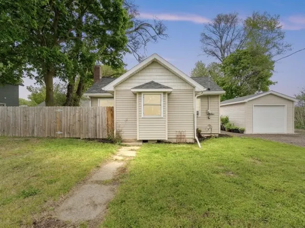 937 124th Ave, Shelbyville, MI 49344