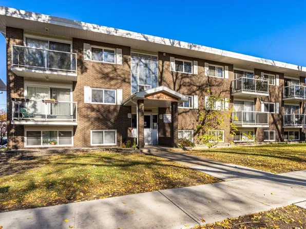 10720 84th Ave NW #204, Edmonton, AB T6E 2H9