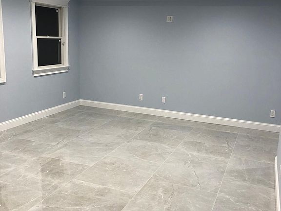 4th image of 53 Norfeld Blvd