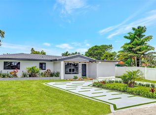 2125 NE 17th Ave, Wilton Manors, FL 33305