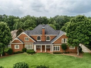 2465 Sugarloaf Club Dr, Duluth, GA 30097