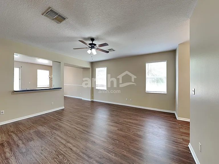 517 Vicks Landing Dr — Photo 3