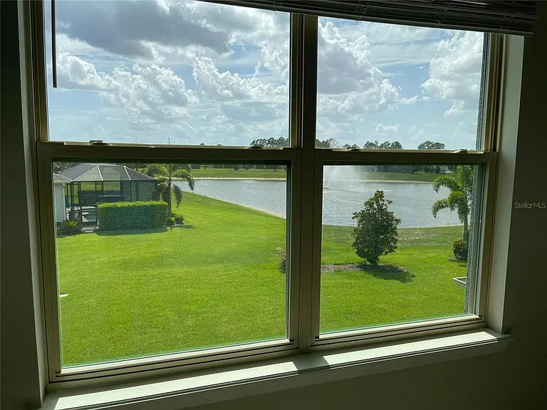 10194 Atwater Bay Dr — Photo 19