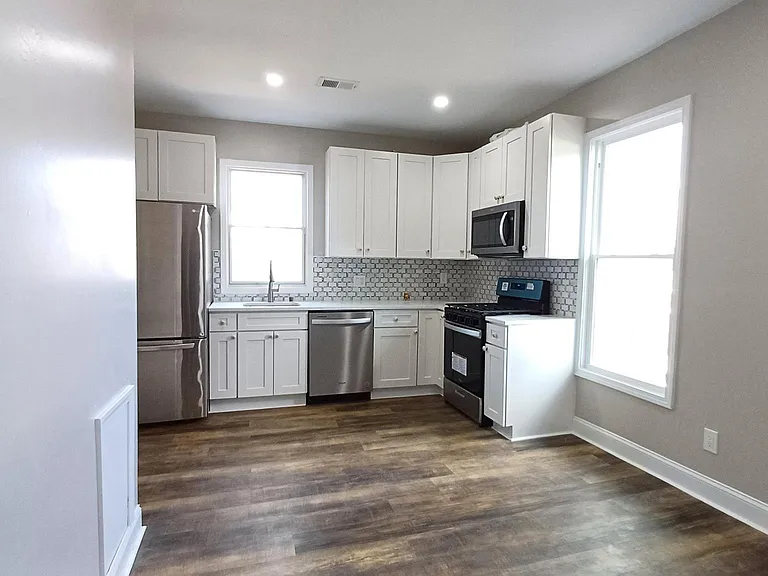 9014 Sudley Rd — Photo 13