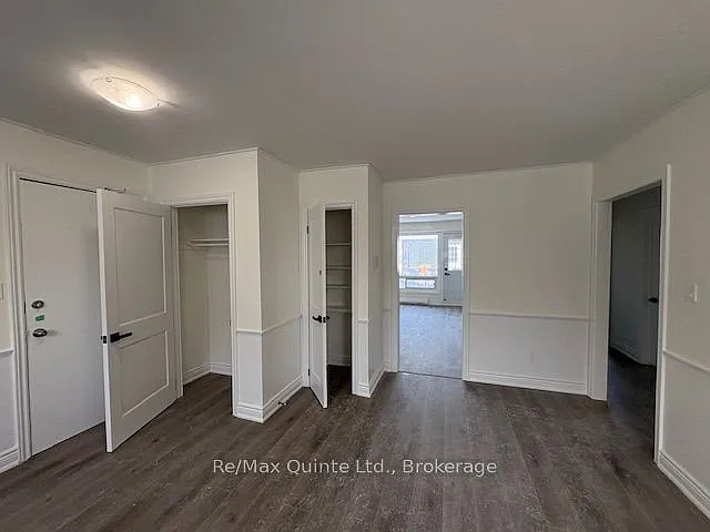 172 Queen St #5 — Photo 14
