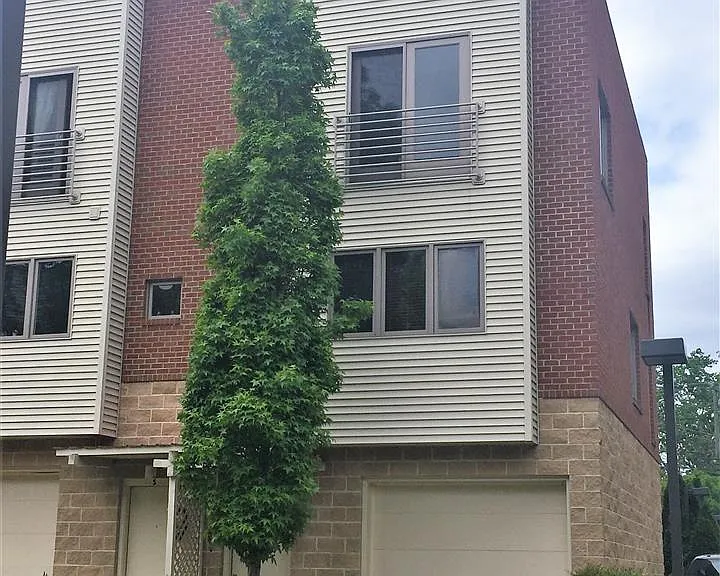 1013 Linden Ave #T — Photo 6