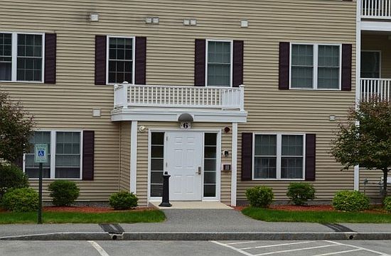2nd image of 6 Crestview Cir Unit 123