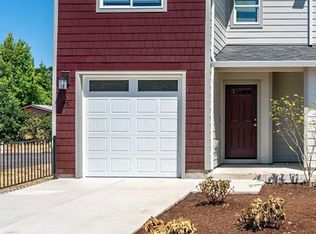 75 Sand Ridge Ct, Lebanon, OR 97355