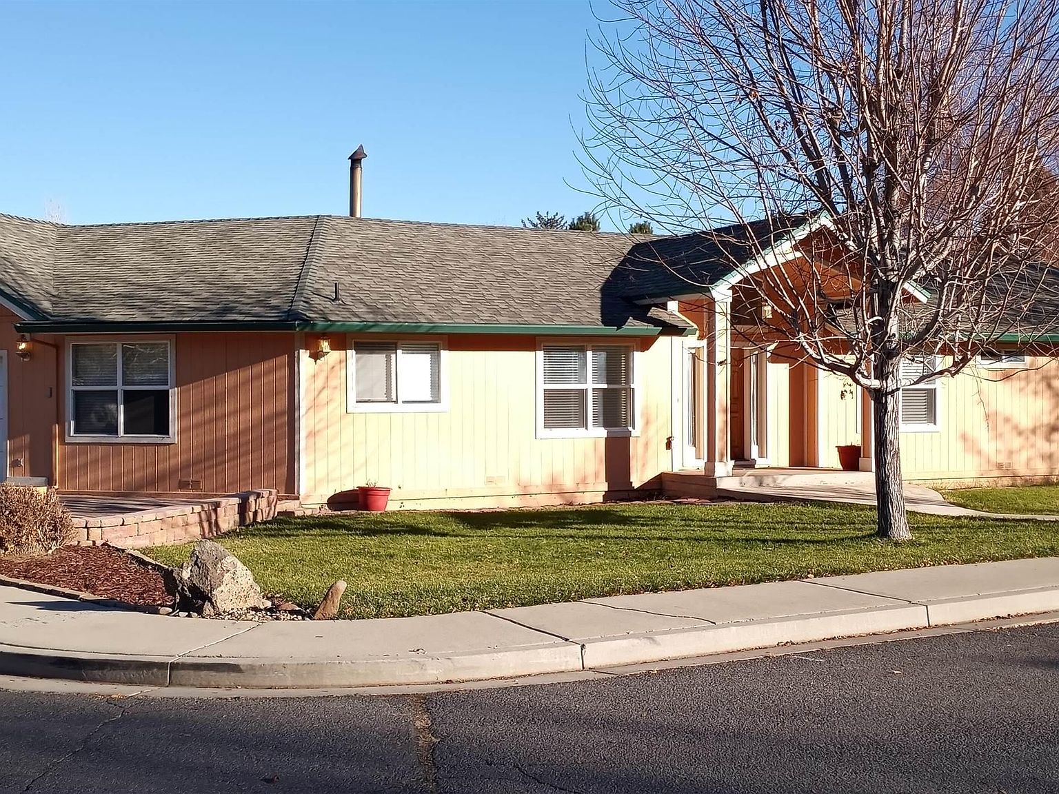 345 Maple Ct, Susanville, CA 96130 Zillow