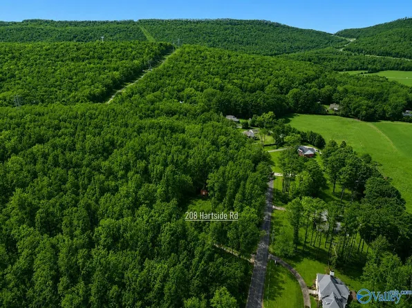 208 Hartside Rd SE, Owens Cross Roads, AL 35763