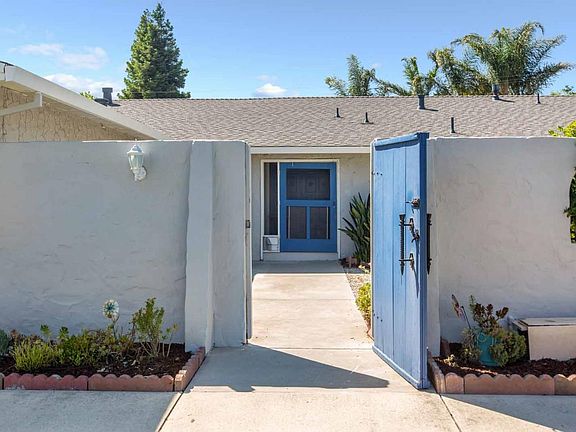 3rd image of 765 Encino Dr