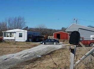 1704 NW 300th Rd, Kingsville, MO 64061