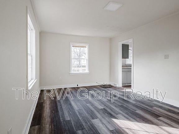 5th image of 2217 Terminal Ave