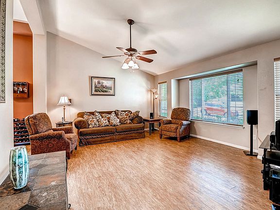 4th image of 6671 Bitterroot Dr