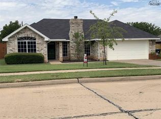 2214 Sandcastle Rd, Wichita Falls, TX 76306