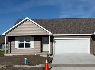 606 Patterson Dr #1, Fisher, IL 61843