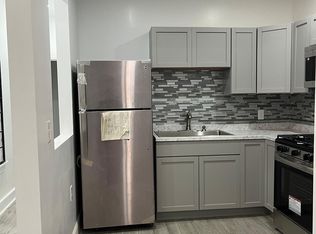 415 S 10th St #2, Reading, PA 19602