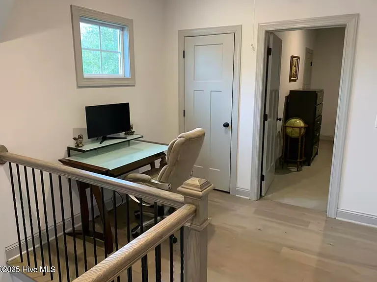 360 W Maine Ave — Photo 32