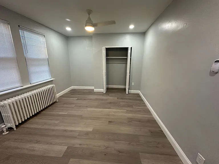6236 Hasbrook Ave #3 — Photo 5