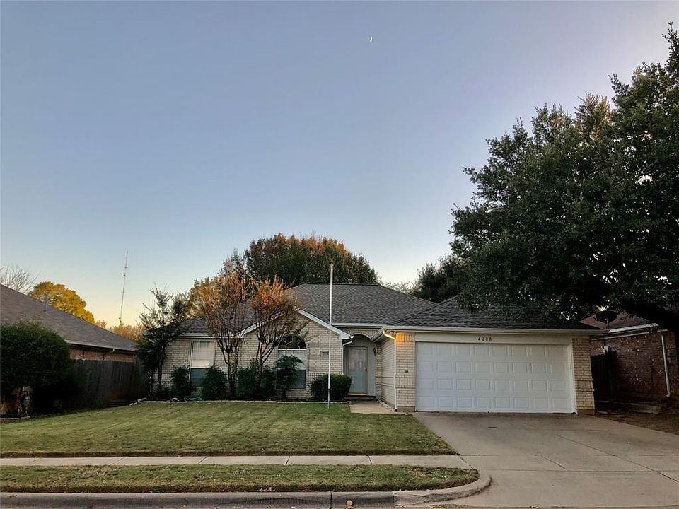 1st image of 4208 Highgrove Dr