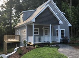 218 Stonebrook Dr, Hendersonville, NC 28791