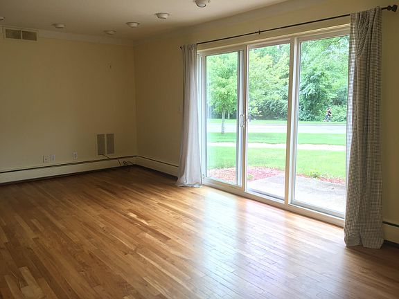 3rd image of 2126 Island Dr #102