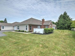 604 Hampton Woods Dr, Marion, OH 43302