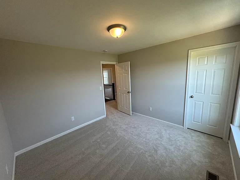 1404 Brookline Ct — Photo 15