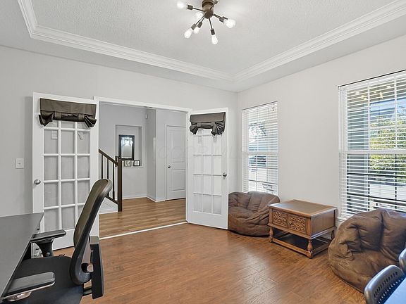 5th image of 7900 Headwater Dr