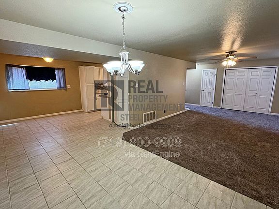 3rd image of 3011 Aster St