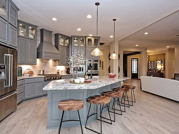 The Highcrest - Kitchen